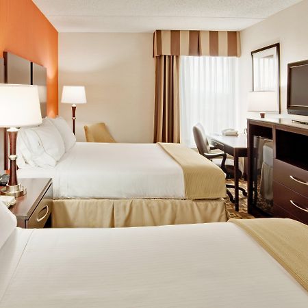 Holiday Inn Express Wilkes Barre East By Ihg Room photo